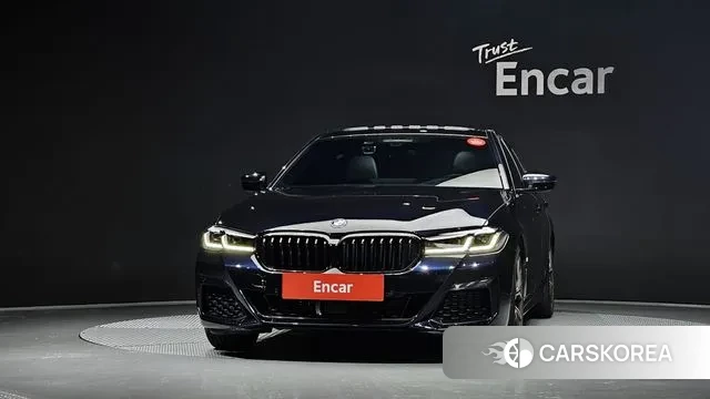 BMW 5 Series (G30) id 3197426 из Кореи 13