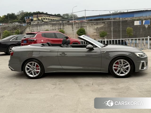 Audi A5 2022 Темно-серый из Китая, фото 3