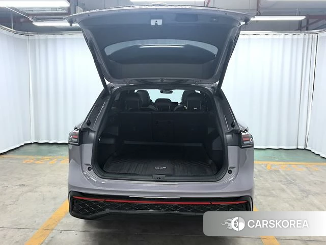 Volkswagen Tiguan L id 4259679 из Китая 13