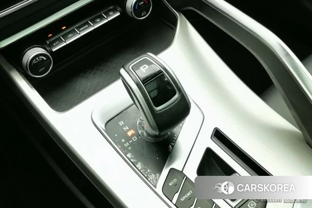 Geely Automobile Binyue id 4210168 из Китая 17