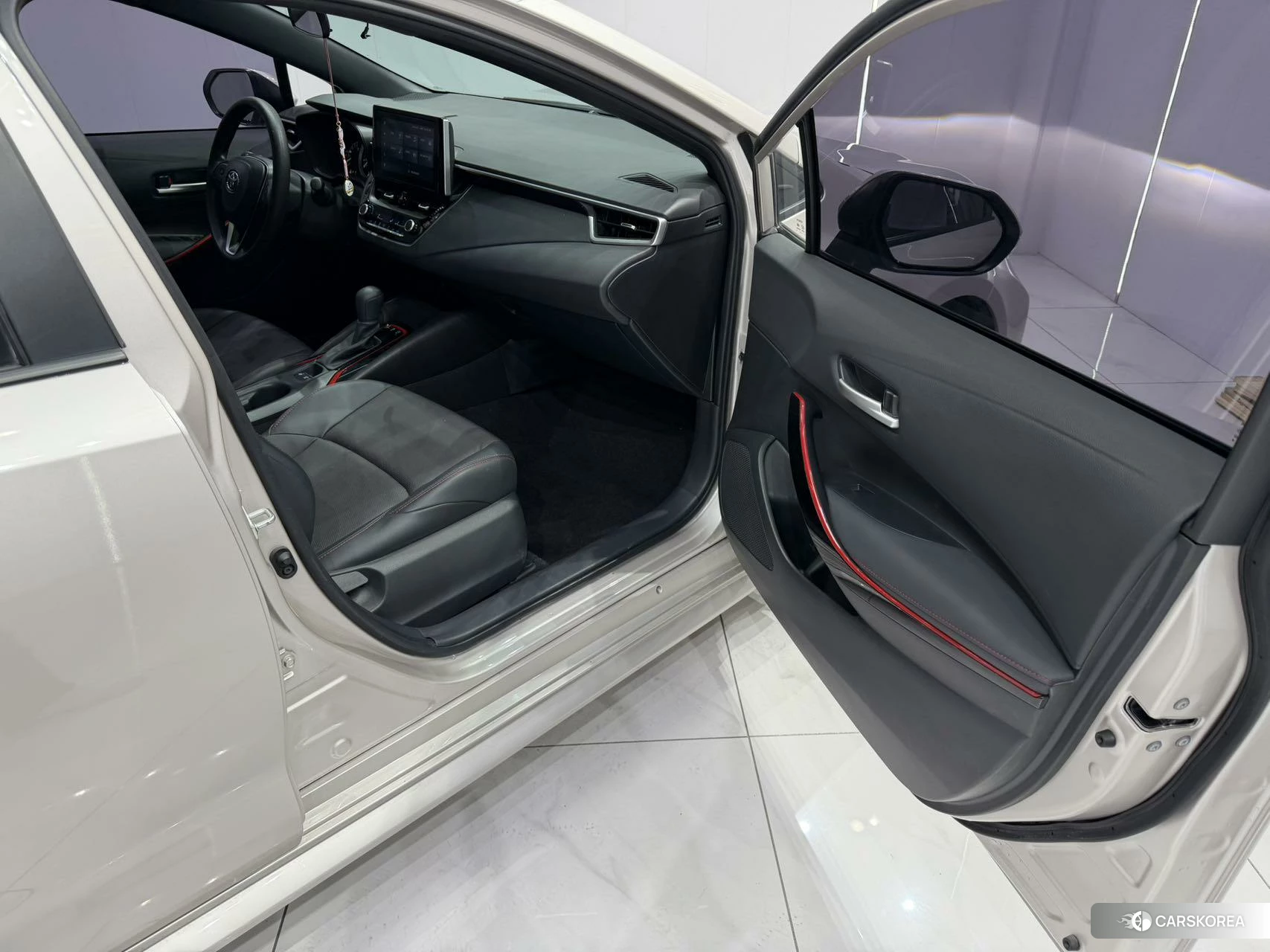 Toyota Lei Ling id 4420921 из Китая 15
