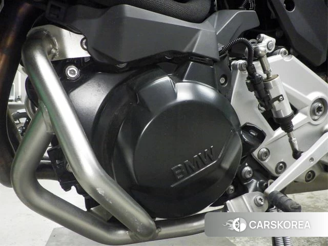 Engine photo