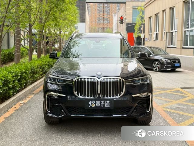 BMW X7 id 4256873 из Китая 10