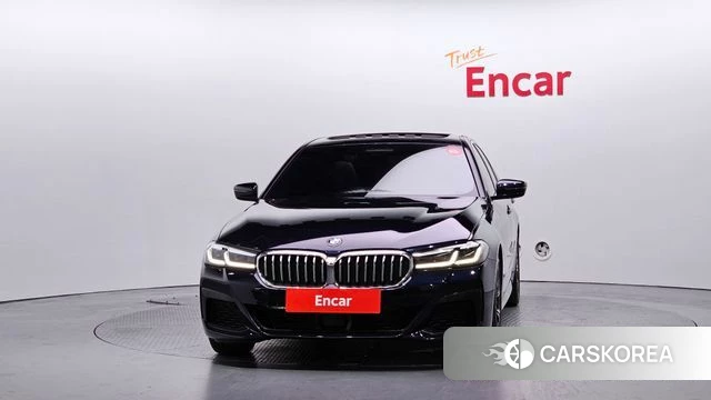 BMW 5 Series (G30) id 4475359 из Кореи 23