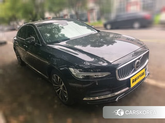 Volvo S90 2022 Черный из Китая, фото 3