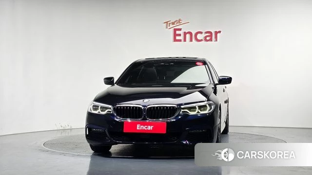 BMW 5 Series (G30) id 4496477 из Кореи 23