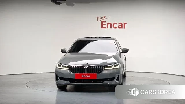 BMW 5 Series (G30) id 3366888 из Кореи 13