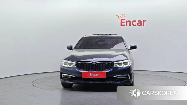 BMW 5 Series (G30) id 4232965 из Кореи 13