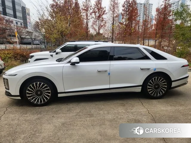 Hyundai Grandeur Hybrid (GN7) id 3410740 из Кореи 13