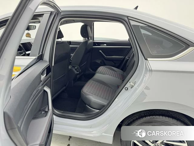 Volkswagen Lavida id 4258633 из Китая 21