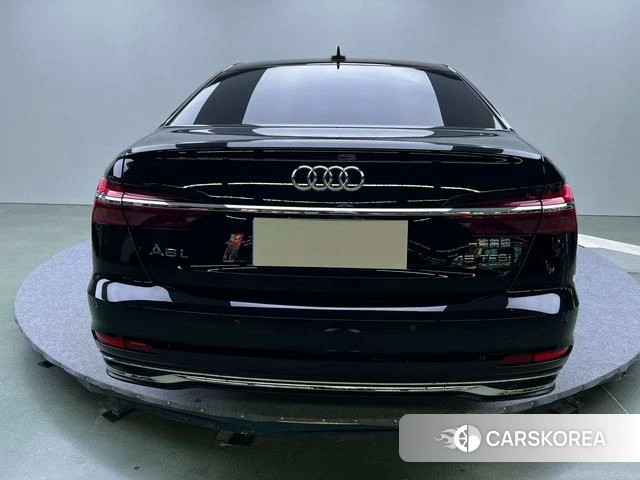 Audi A6L 2023 Черный из Китая, фото 3