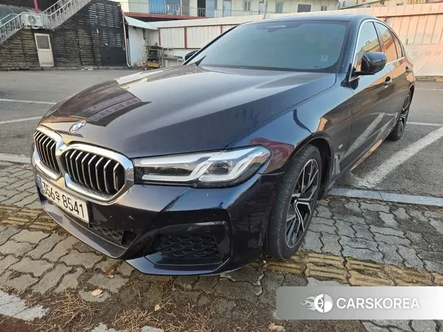 BMW 5 Series (G30) 2021 Черный из Кореи, фото 3