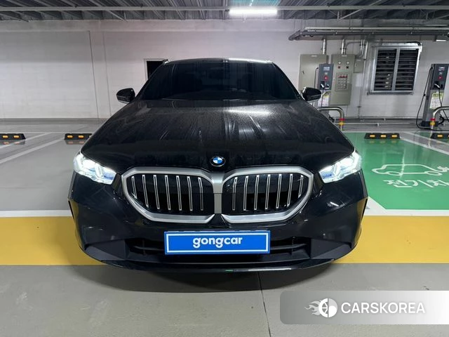 BMW 5 Series (G60) id 4892782 из Кореи 12