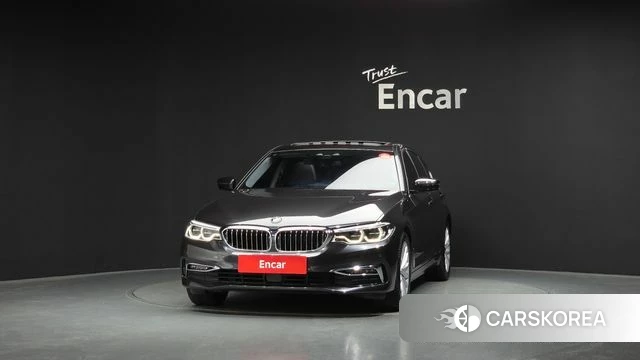 BMW 5 Series (G30) id 4304730 из Кореи 13