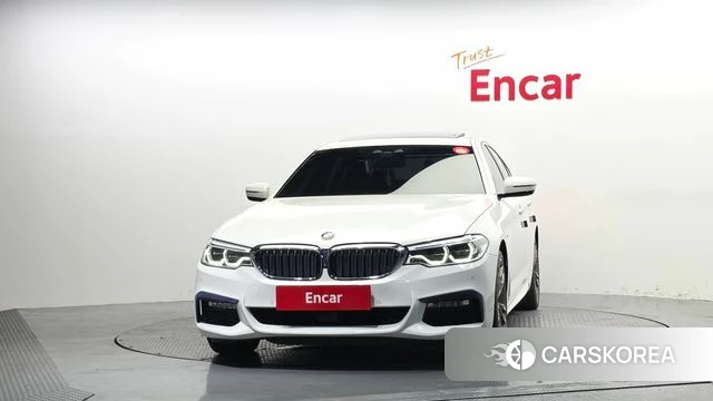 BMW 5 Series (G30) id 4642906 из Кореи 23