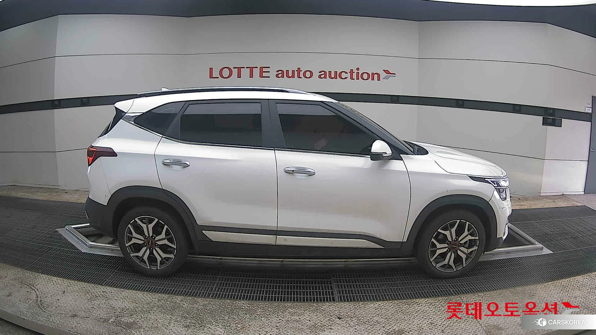 Kia Seltos id 3875777 из Кореи 23