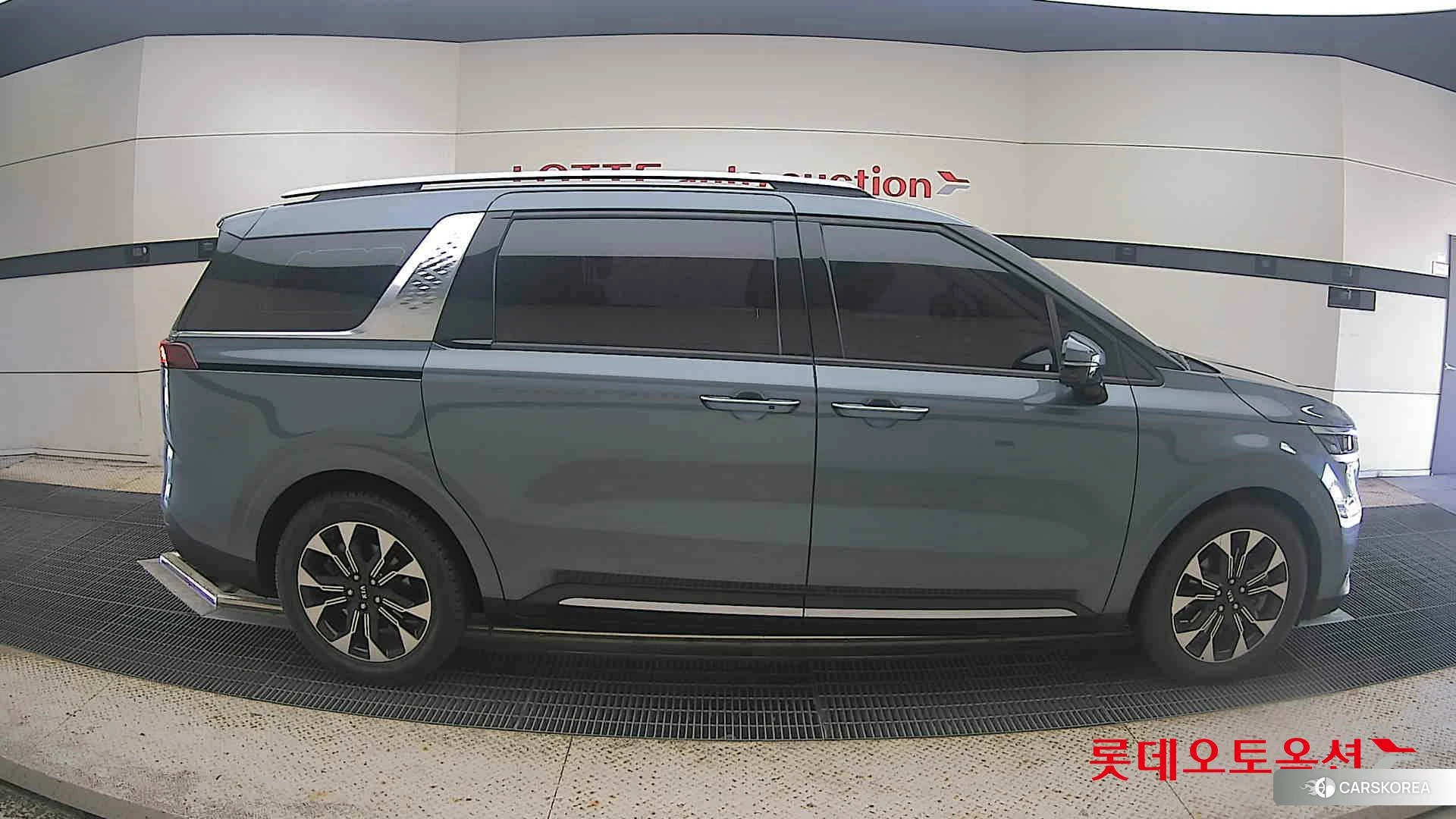 Kia Carnival id 4902474 из Кореи 23