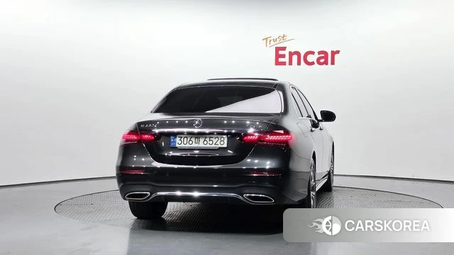 Mercedes-Benz E-Class W213 id 4784711 из Кореи 23