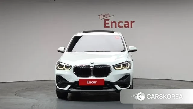 BMW X1 (F48) id 3723215 из Кореи 13