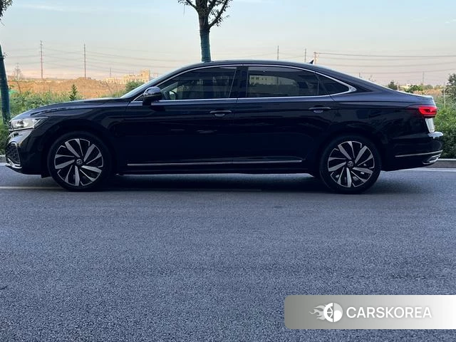 Volkswagen Passat id 4278616 из Китая 7