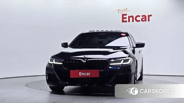 BMW 5 Series (G30) id 3042681 из Кореи 13