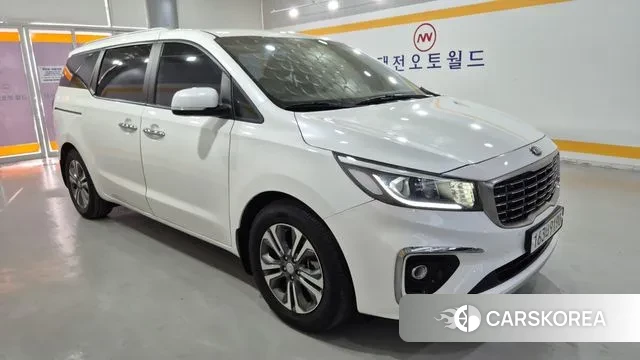 Kia The New Carnival id 3778651 из Кореи 13