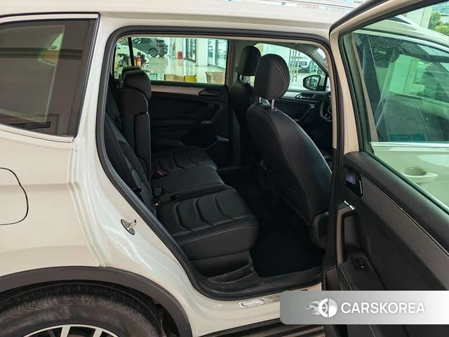 Volkswagen Tiguan L 2018 Белый из Китая, фото 5