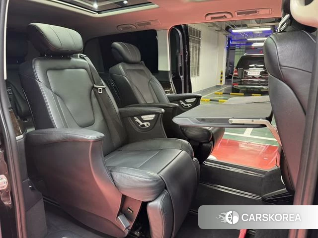 Mercedes-Benz V-class id 4208857 из Китая 23