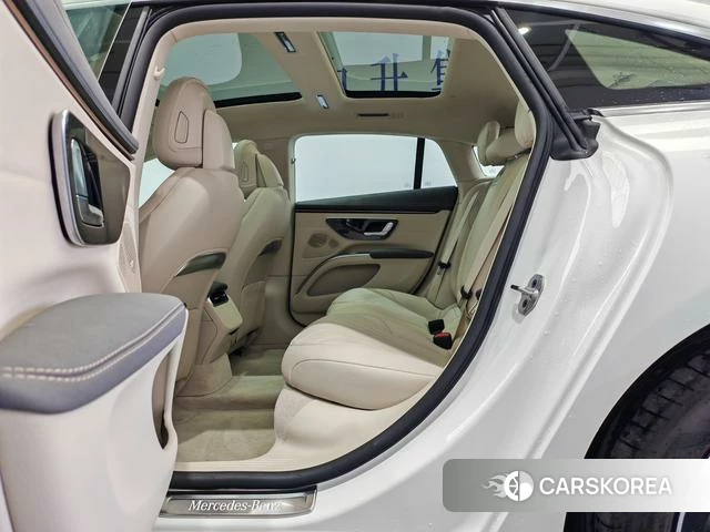 Mercedes-Benz EQS id 4277101 из Китая 13