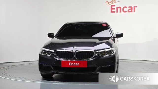 BMW 5 Series (G30) id 3459480 из Кореи 13