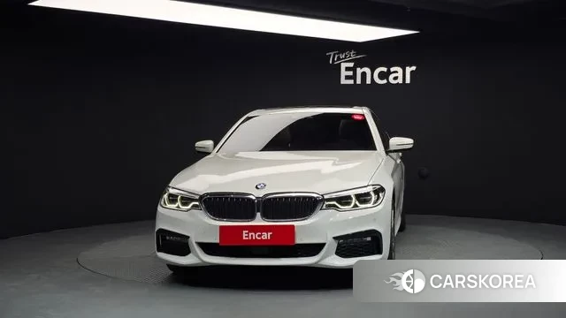 BMW 5 Series (G30) id 3608432 из Кореи 13