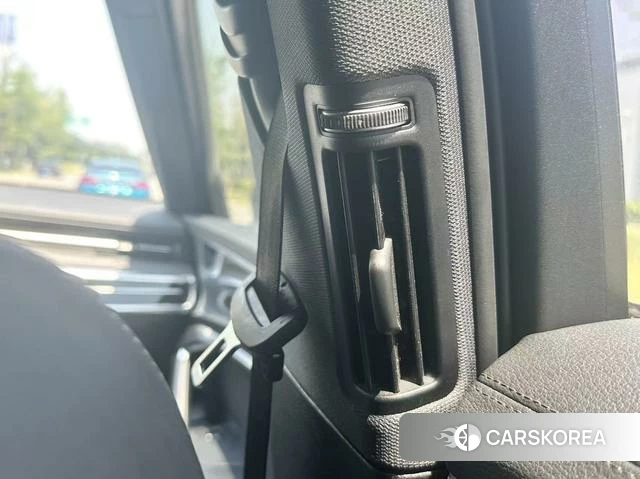 Audi A6L id 4290306 из Китая 11