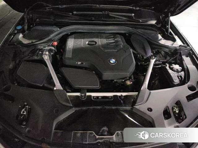 BMW 5 series 2021 Темно-серый из Китая, фото 3