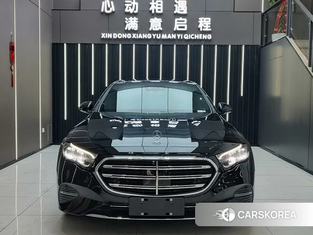 Mercedes-Benz E-class 2024 Черный из Китая, фото 3