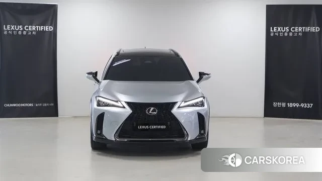 Lexus UX300h id 3496742 из Кореи 10