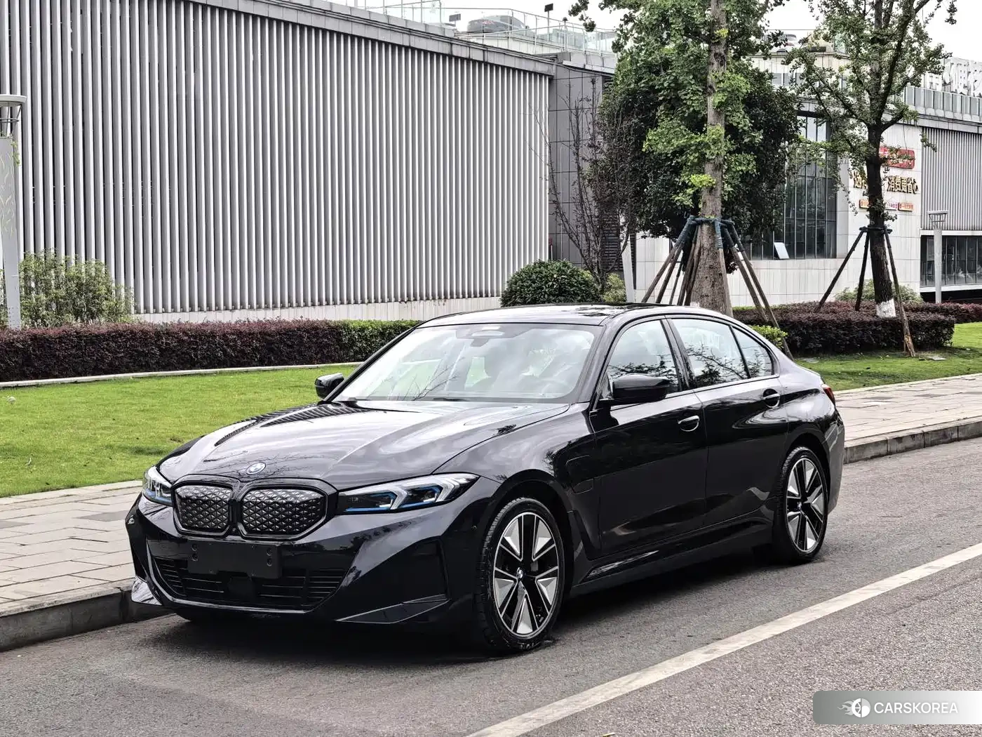 BMW i3 2024 Черный из Китая, фото 3