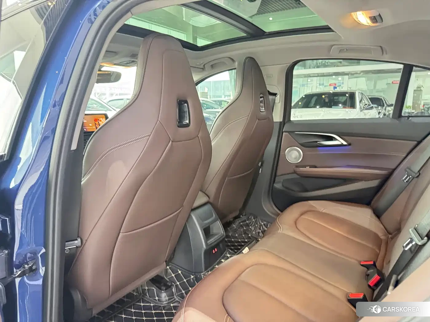 BMW 1 series 2023 Синий из Китая, фото 3