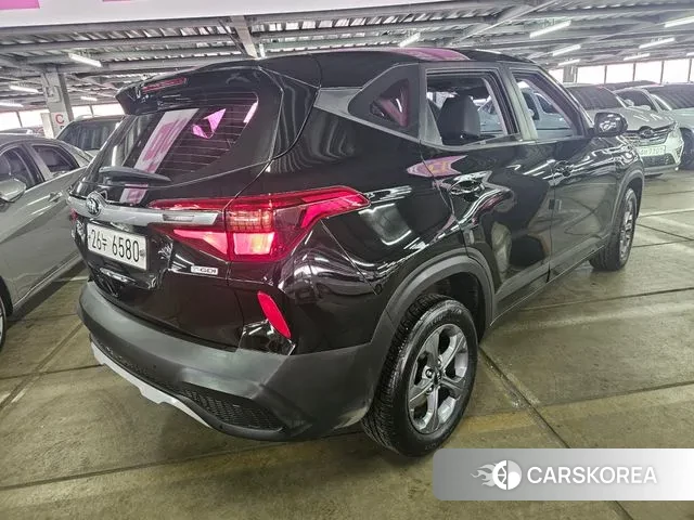 Kia Seltos id 3682139 из Кореи 8