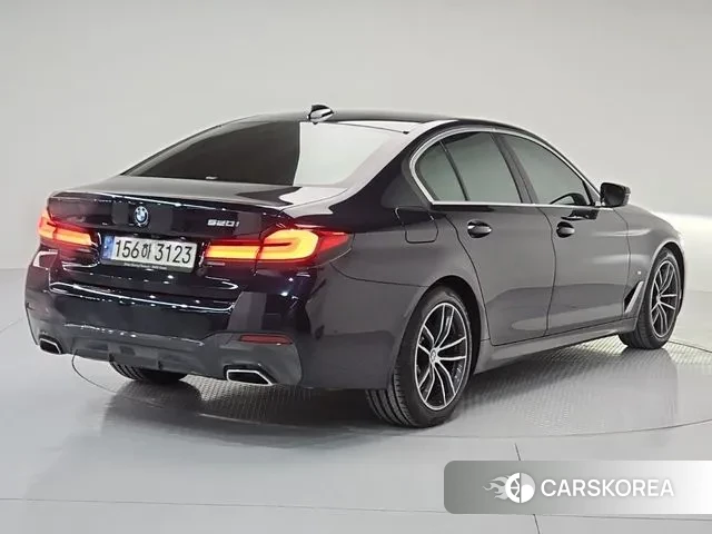 BMW 5 Series (G30) id 3707444 из Кореи 13