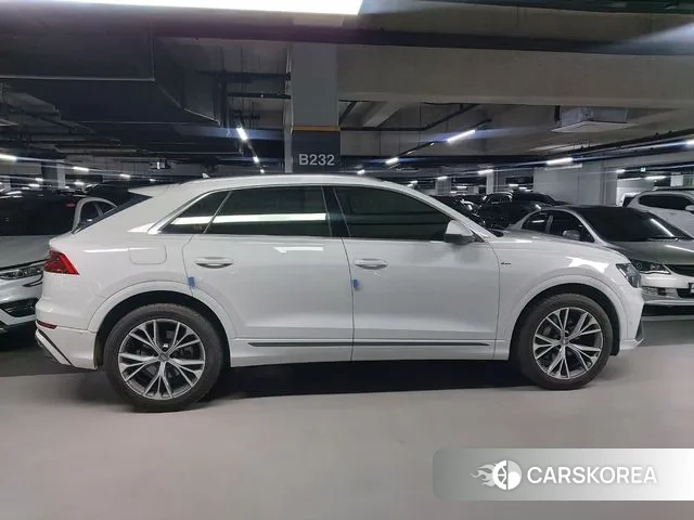 Audi Q8 (4M) 2021 Белый из Кореи, фото 3