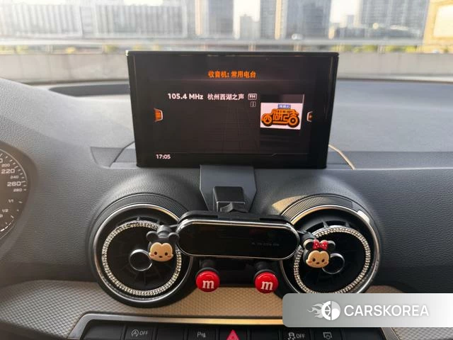 Audi Q2L id 4275795 из Китая 14