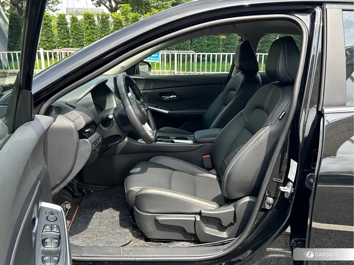 Nissan Sylphy id 4628374 из Китая 12