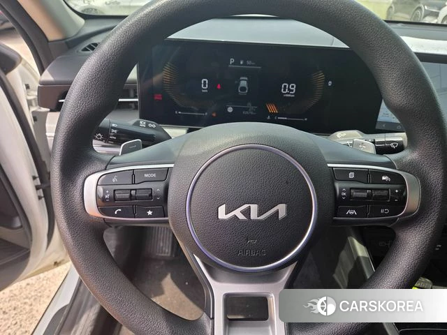 Kia The New K5 3rd generation 2024 Белый из Кореи, фото 3