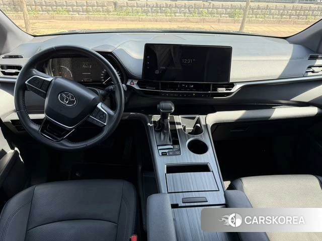 Toyota Saina 2022 Черный из Китая, фото 3