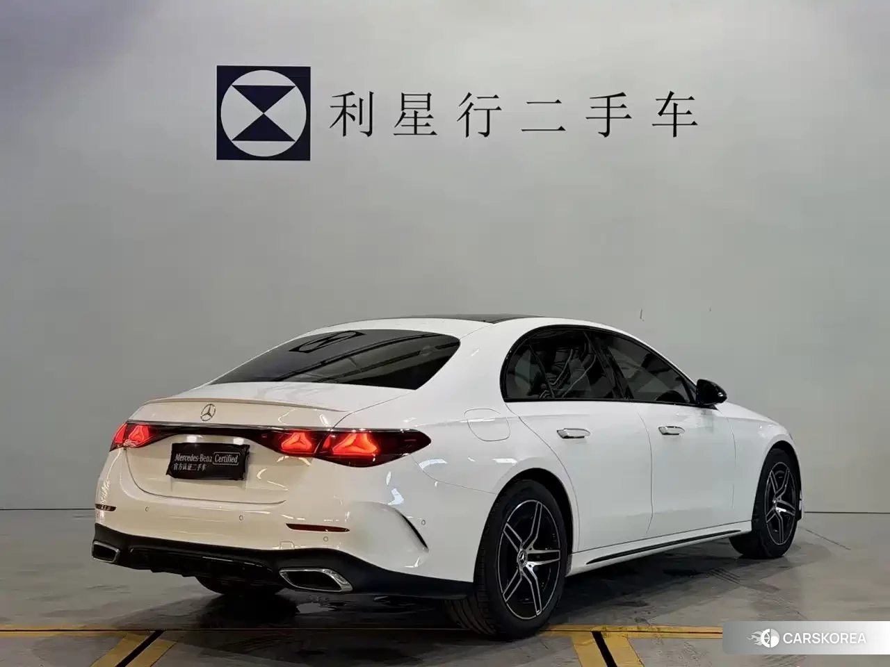 Mercedes-Benz E-Class 2024 Белый из Китая, фото 4