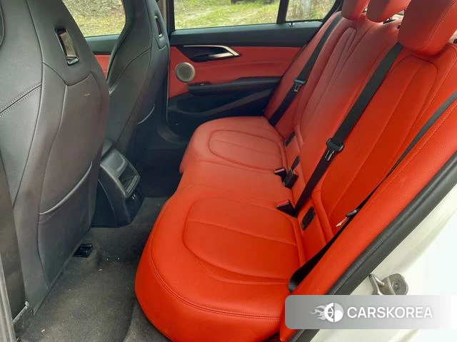 BMW 1 series id 4359353 из Китая 8
