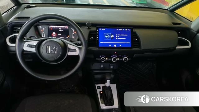 Honda Fit 2023 Белый из Китая, фото 3