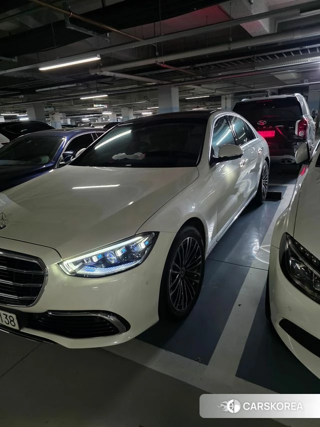 Mercedes-Benz S-Class W223 2022 Жемчужный цвет из Кореи, фото 3
