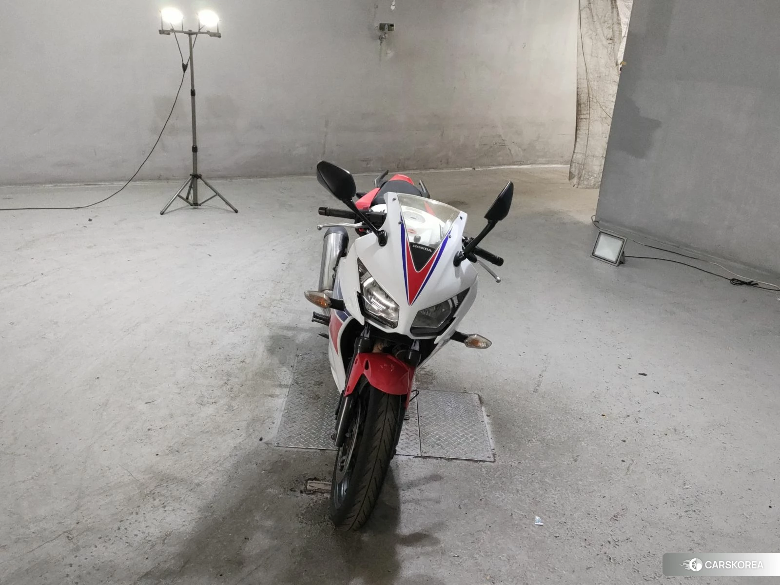 Проданный Honda CBR250R 2015 из Японии, фото 4