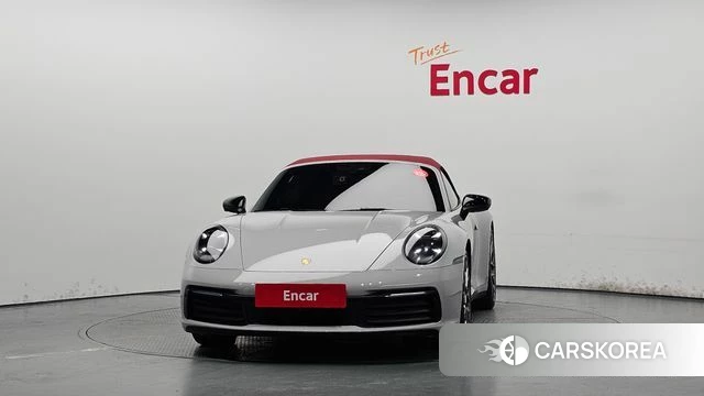 Porsche 911(992) id 4567948 из Кореи 23